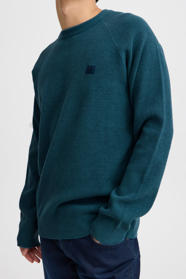 KNITTED PULLOVER BLÅ