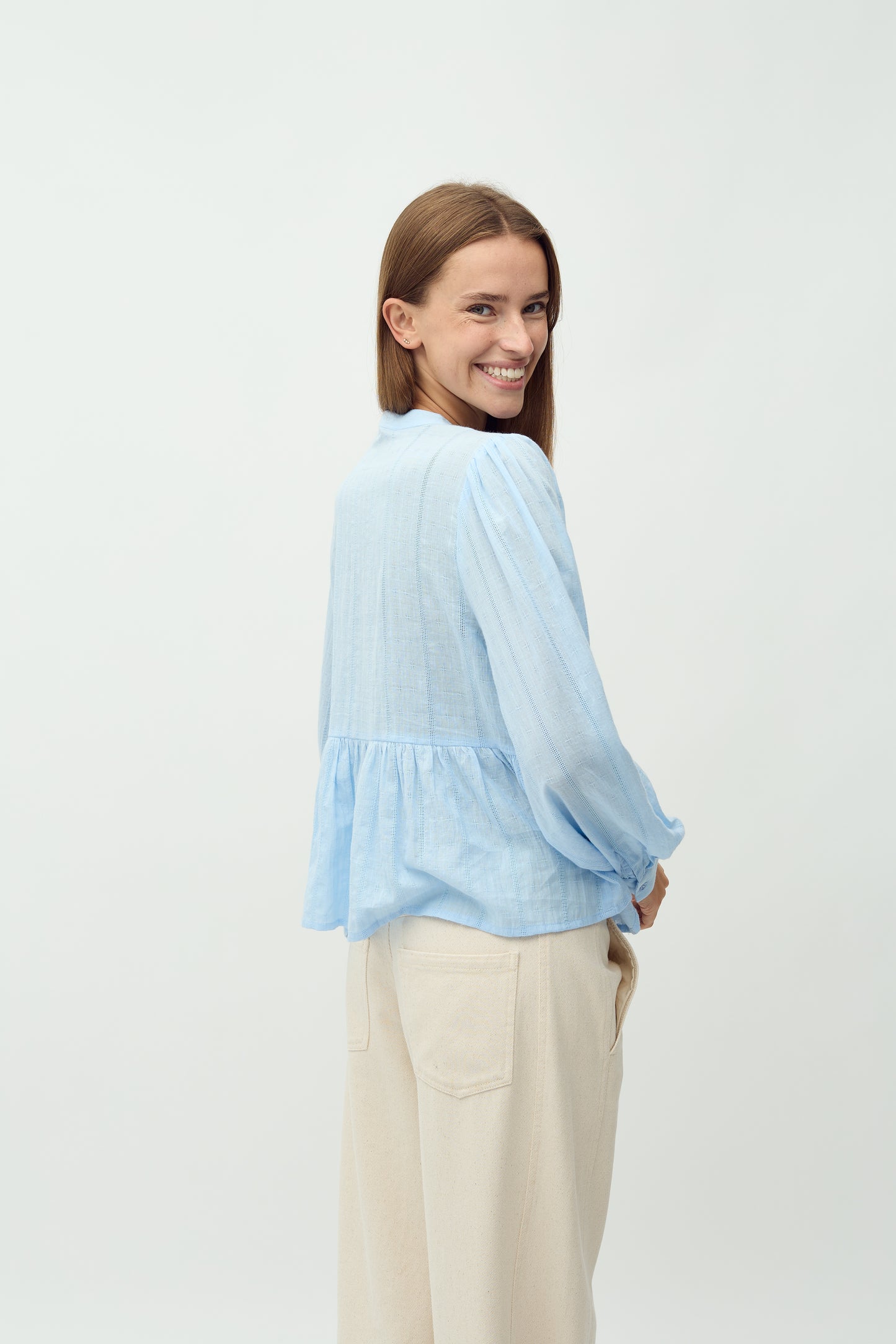 WOLA-M SHIRT