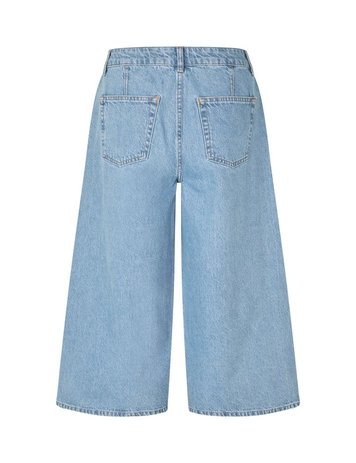 XENIA JEANS