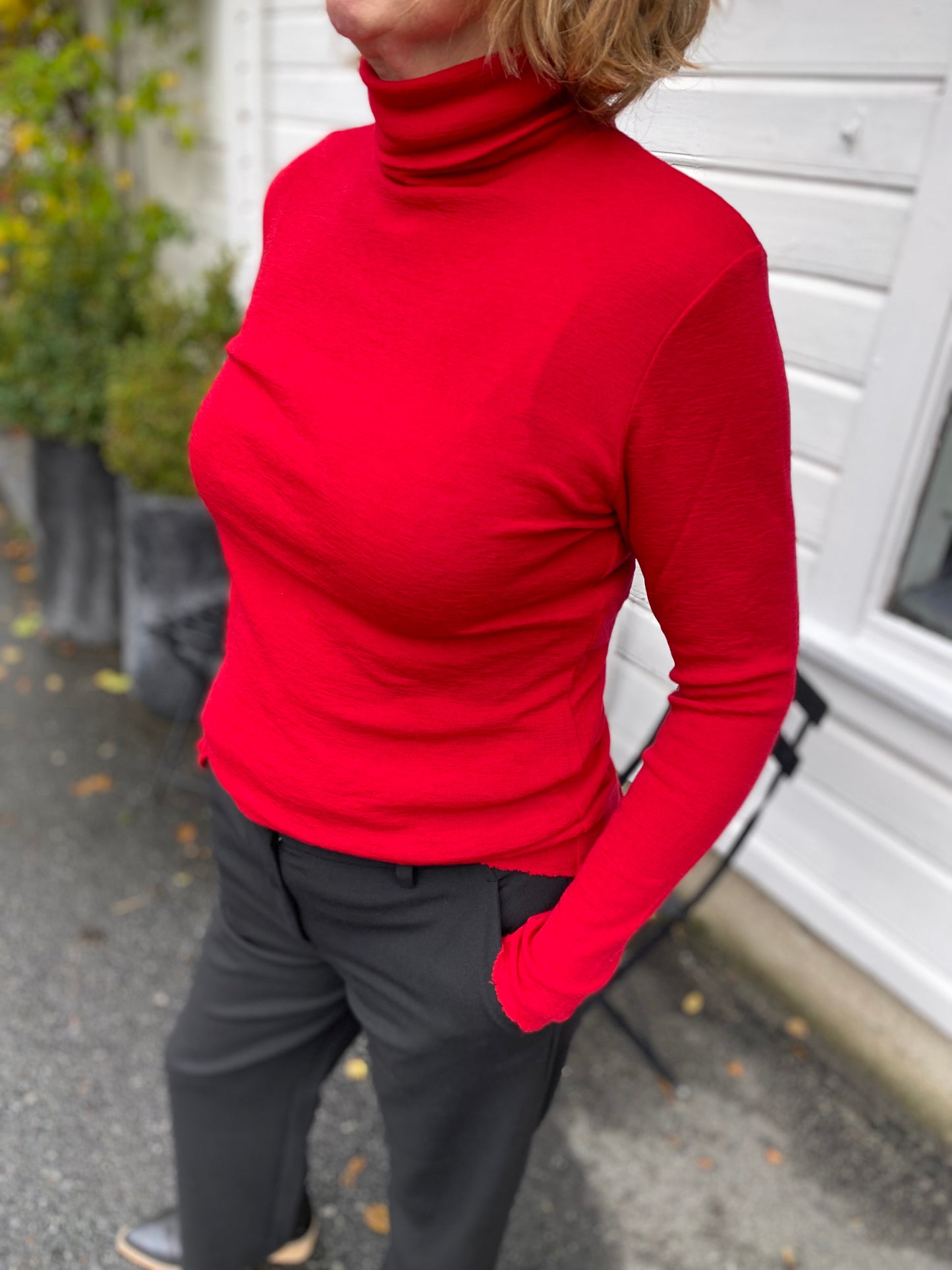 100% MERINOWOOL ROLL NECK SHIRT