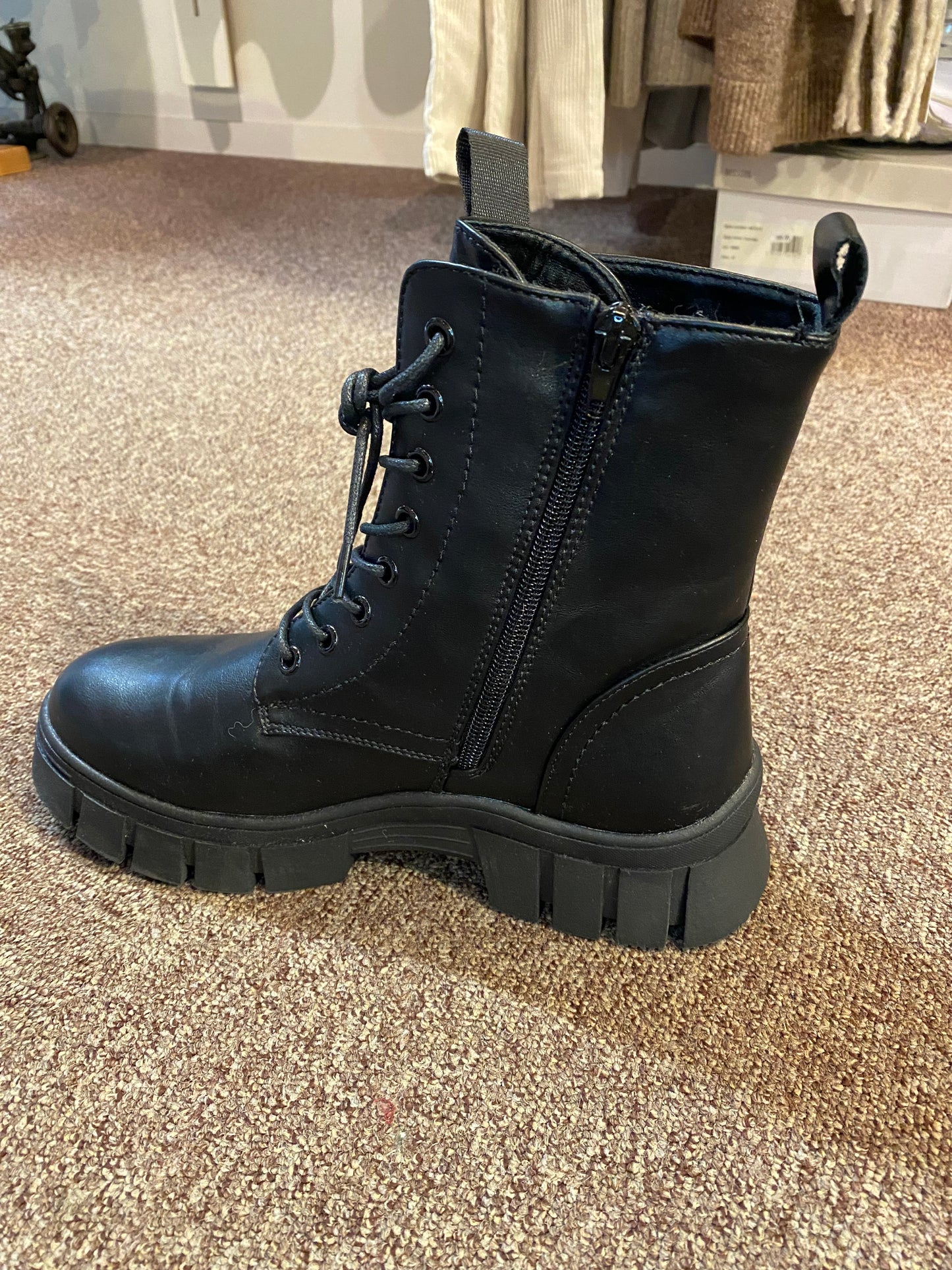 CHUNKY BOOTS