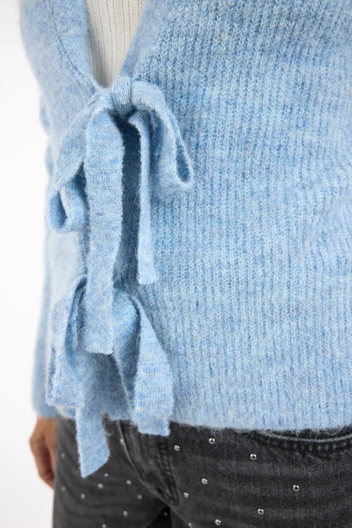 CARDIGAN I BLÅ ULLMIX